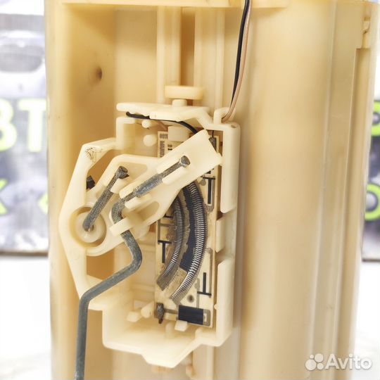 Бензонасос Peugeot 406