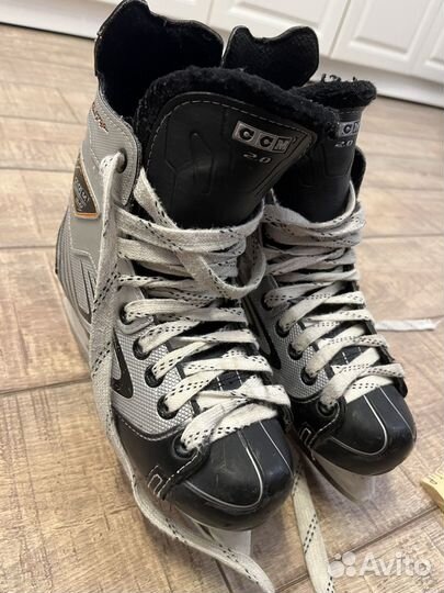 Коньки хоккейные ccm 35