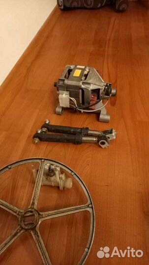 Стиральная машина indesit на запчасти