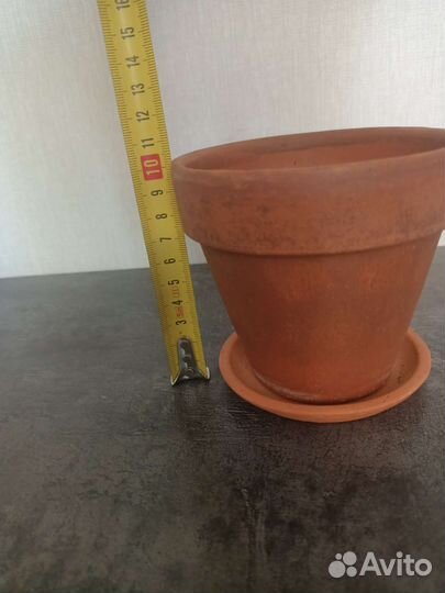 Горшок глиняный с поддоном h10