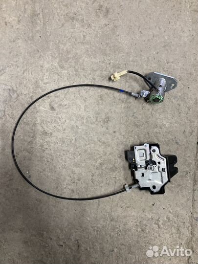 Замок багажника Лексус ис 250 is 350