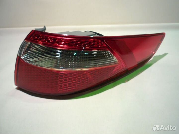 Фонарь задний правый внешний Киа Рио Седан 2011-15