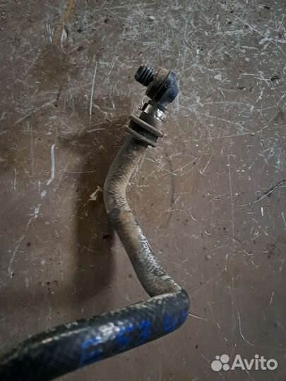 Трубка вакуумная BMW E53