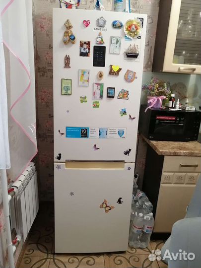 Холодильник samsung