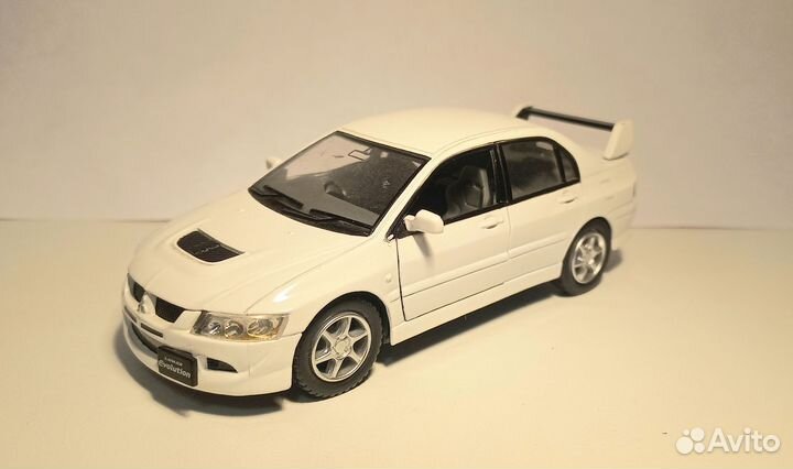 Mitsubishi lancer evolution 8 kinsmart
