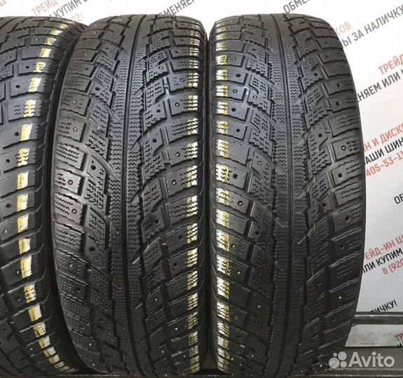 Kumho I'Zen KW15 235/65 R17