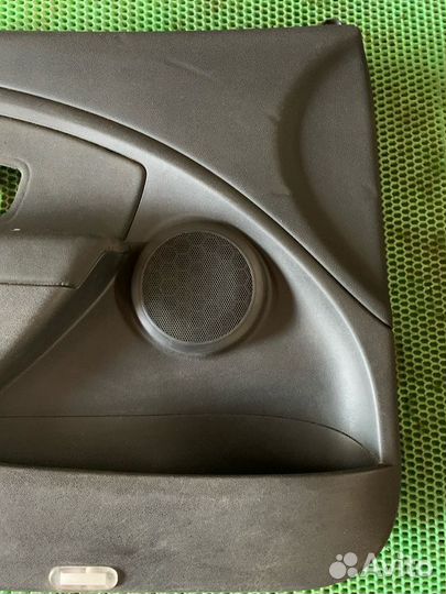 Обшивка карта двери передняя левая Renault Megan 3