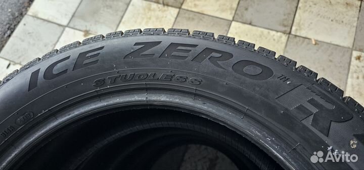 Pirelli Ice Zero FR 225/55 R18