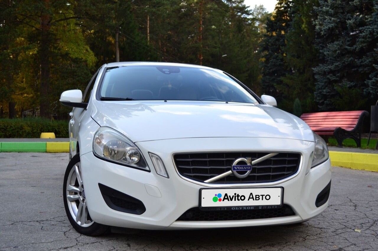 Volvo S60: фото владельца