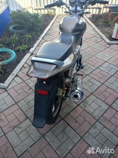 Мотоцикл racer 200