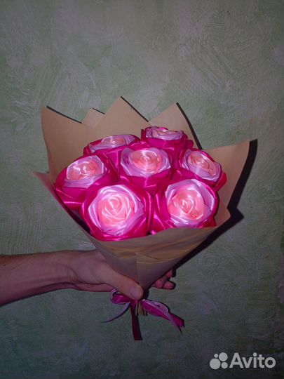 Букет из атласных лент лент