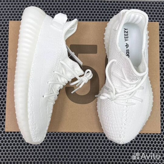 Кроссовки Adidas Yeezy Boost 350