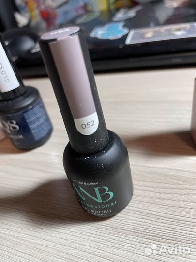 LED лампа для маникюра и лаки