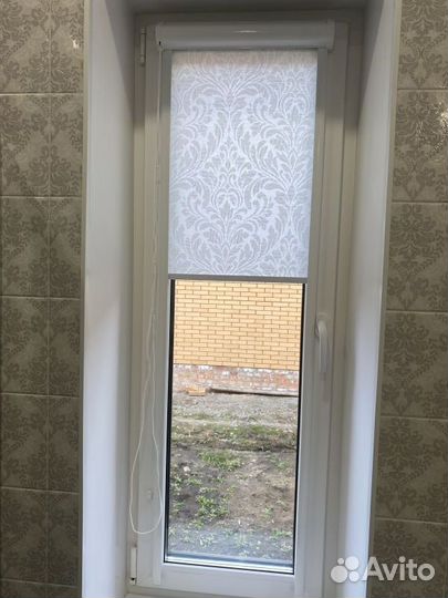 Рулонные шторы зебра в коробе T7431