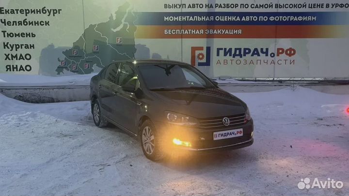 Зеркало правое электрическое Volkswagen Polo Sedan (Mk5) 6RU857502AQ. 9 контактов. Подогрев, складыв