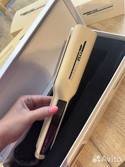 Утюжок с широкими пластинами MZ