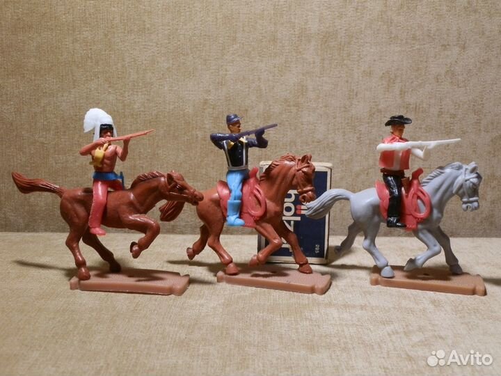 Солдатики индейцы ковбои Comansi Jem