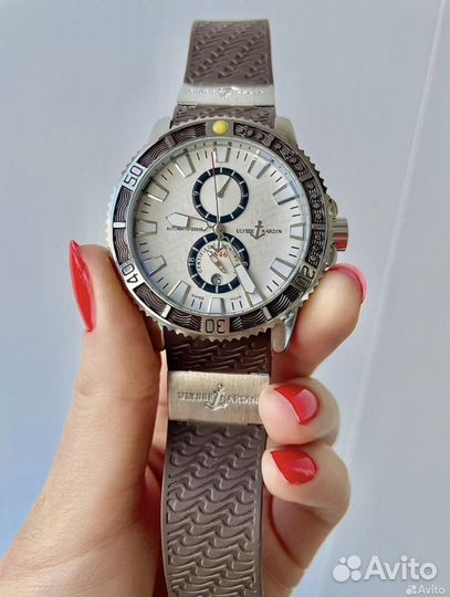 Часы Ulysse Nardin сапфир механика