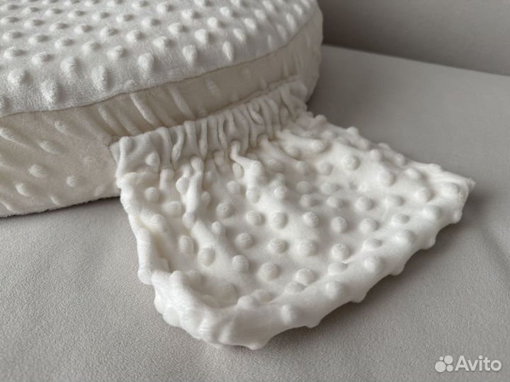 Подушка для кормления новорожденных Loona