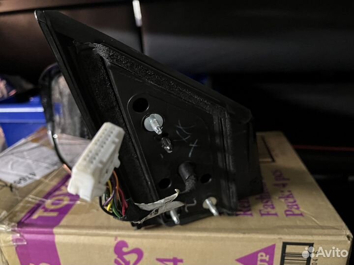 Продам зеркало Nissan Murano z52 2021 г