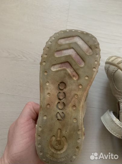 Туфли на девочку