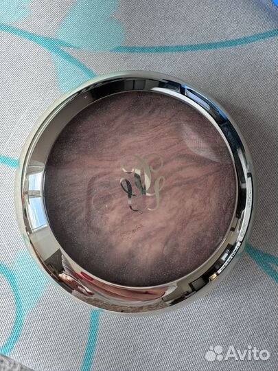 Guerlain пудра хайлайтер