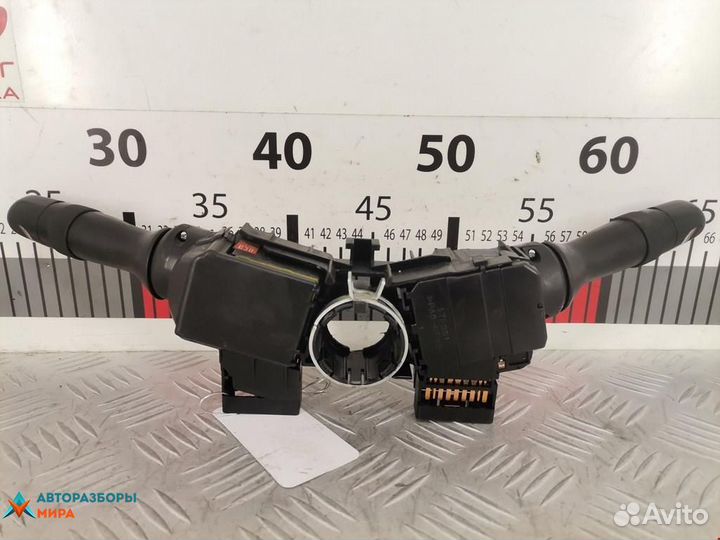 Переключатель подрулевой (стрекоза) Toyota Auris