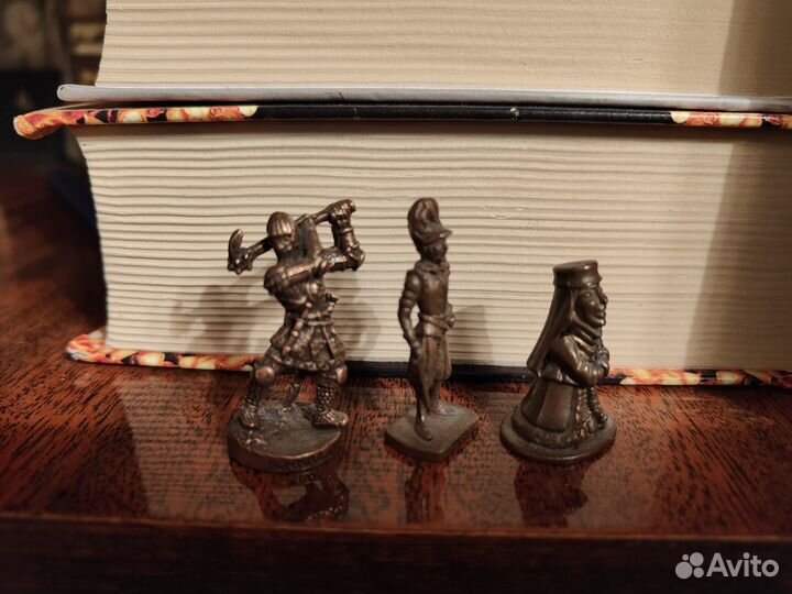 Фигурки из киндер сюрприза 3 шт