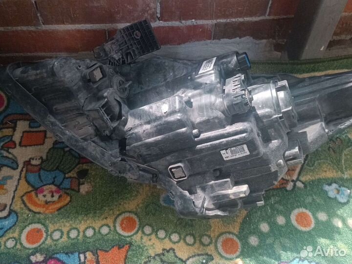 Фара передняя правая на Киа Рио 4 рестайлинг