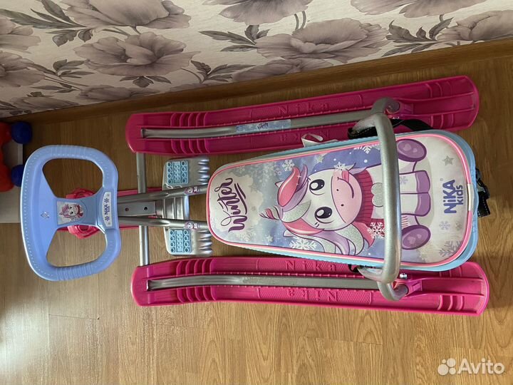 Детский снегокат со спинкой