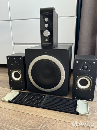 Акустическая система 2.1 Microlab H-220