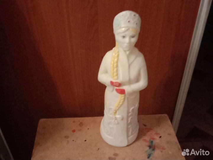 Новогодний дед Мороз и снегурка