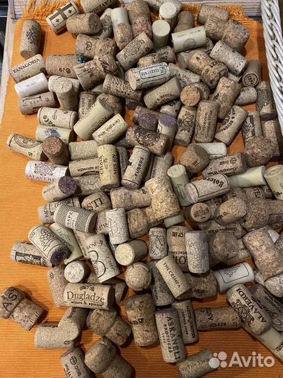 Пробки и крышки