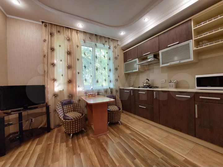 1-к. квартира, 50 м², 2/2 эт.