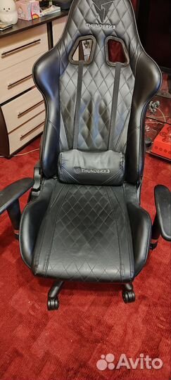 Игровое кресло thunderx3