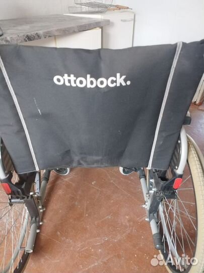 Инвалидная коляска