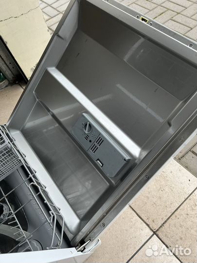 Посудомоечная машина