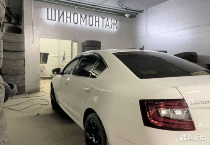 Pirelli Formula Ice 205/65 R16 99