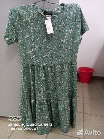 Прлдам платье женс