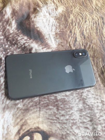 iPhone X, 256 ГБ