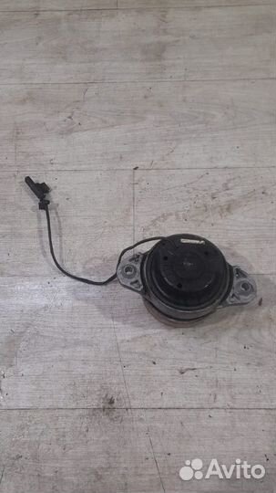 Подушка двс правая Mercedes Benz S Class W 221 С