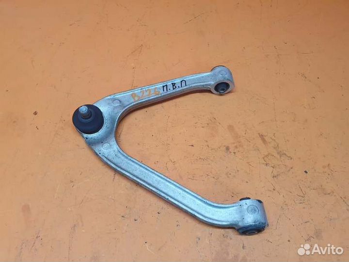 Рычаг подвески верхний передний правый Infiniti