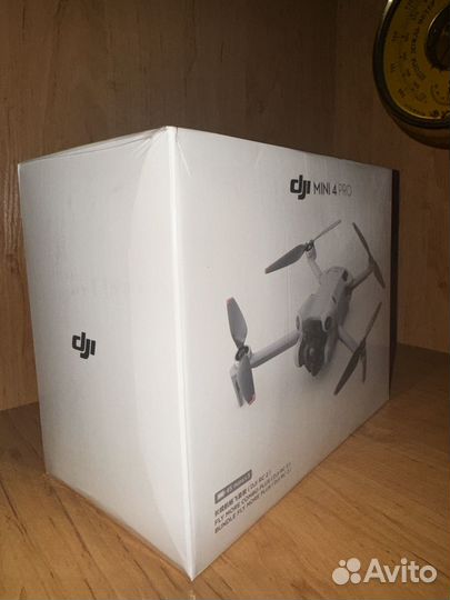 DJI Mini 4 Pro Fly More Combo Plus (DJI RC 2)