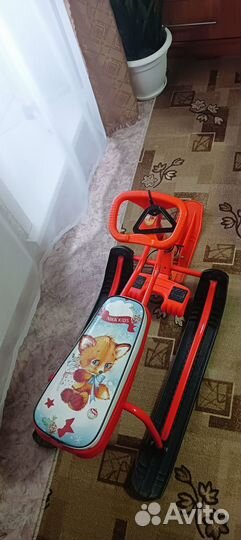 Детский снегокат бу