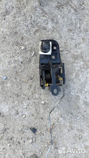 Ручка двери внутренняя водит Toyota carina-E 1996