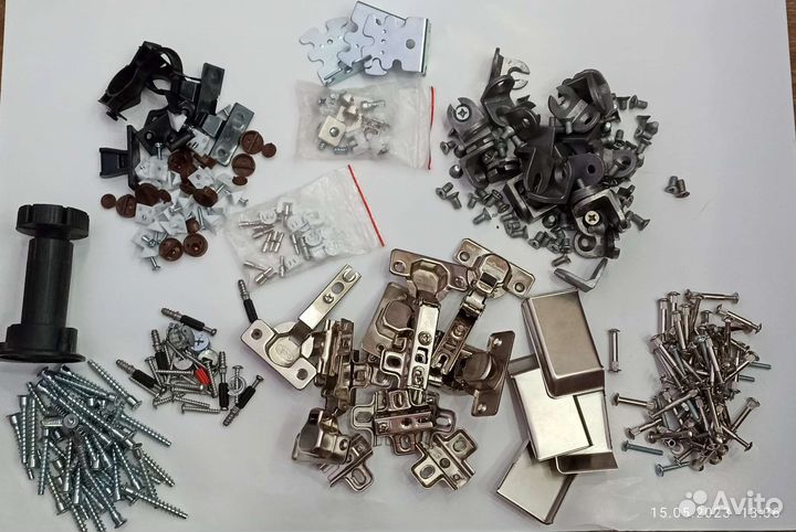 Мебельная фурнитура