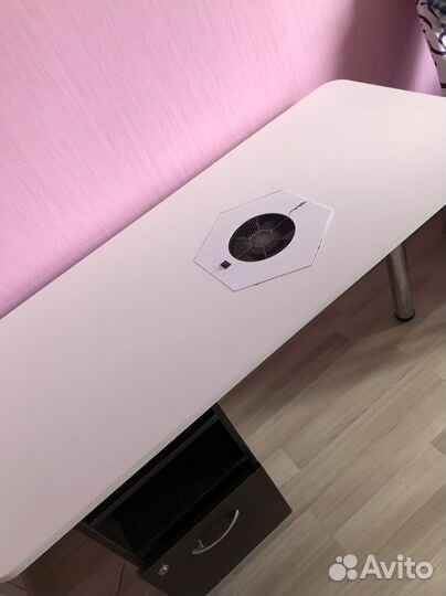 Маникюрный стол с встроенной вытяжкой max ultimate