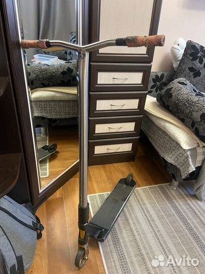 Трюковой самокат сustom