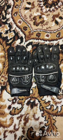 Мотоперчатки