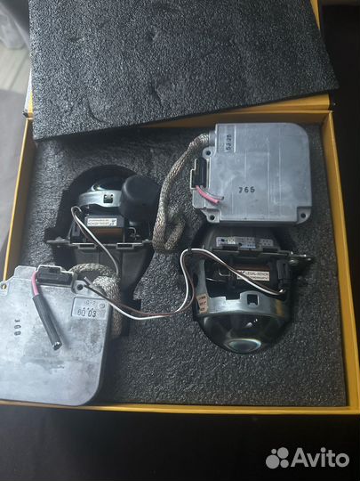 Продам Линзы и Розжиги на Toyota Camry (xv40)